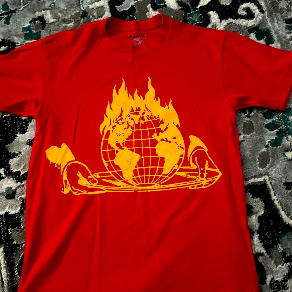 Red medium t shirt